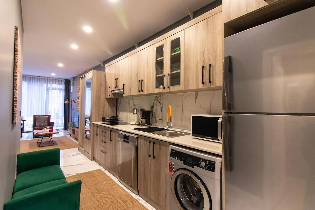 Vibrant 2Br In Samatya Historic Tavern District Estambul