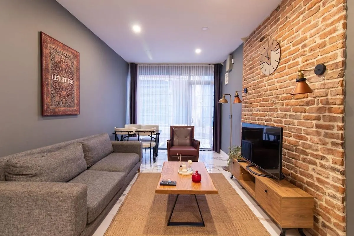 Apartamento Vibrant 2Br In Samatya Historic Tavern District Estambul Turquía