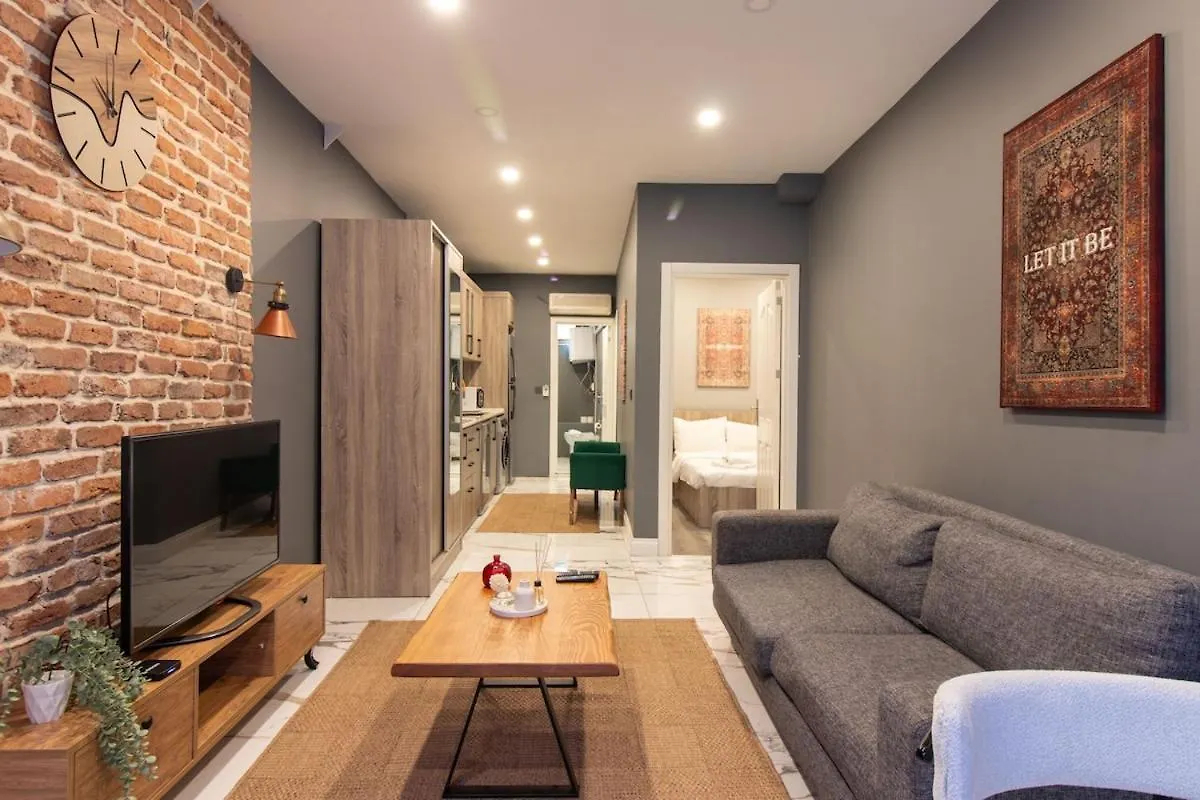 Apartamento Vibrant 2Br In Samatya Historic Tavern District Estambul